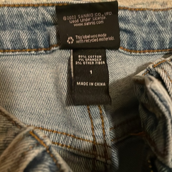 Hot topic MY melody jeans size 1 EUC - Picture 3 of 6